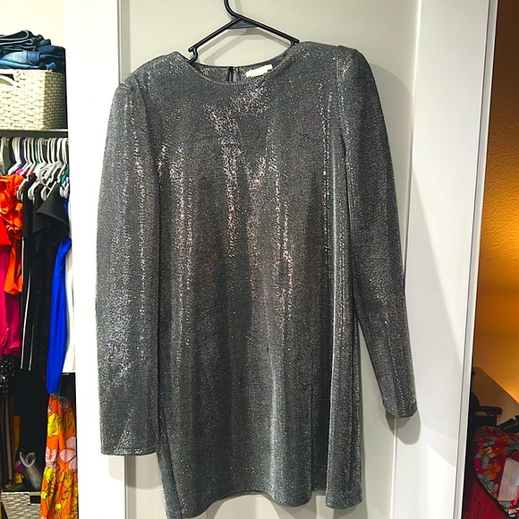 H&M mini dress with 80s vibe - shoulder pads - Picture 1 of 1